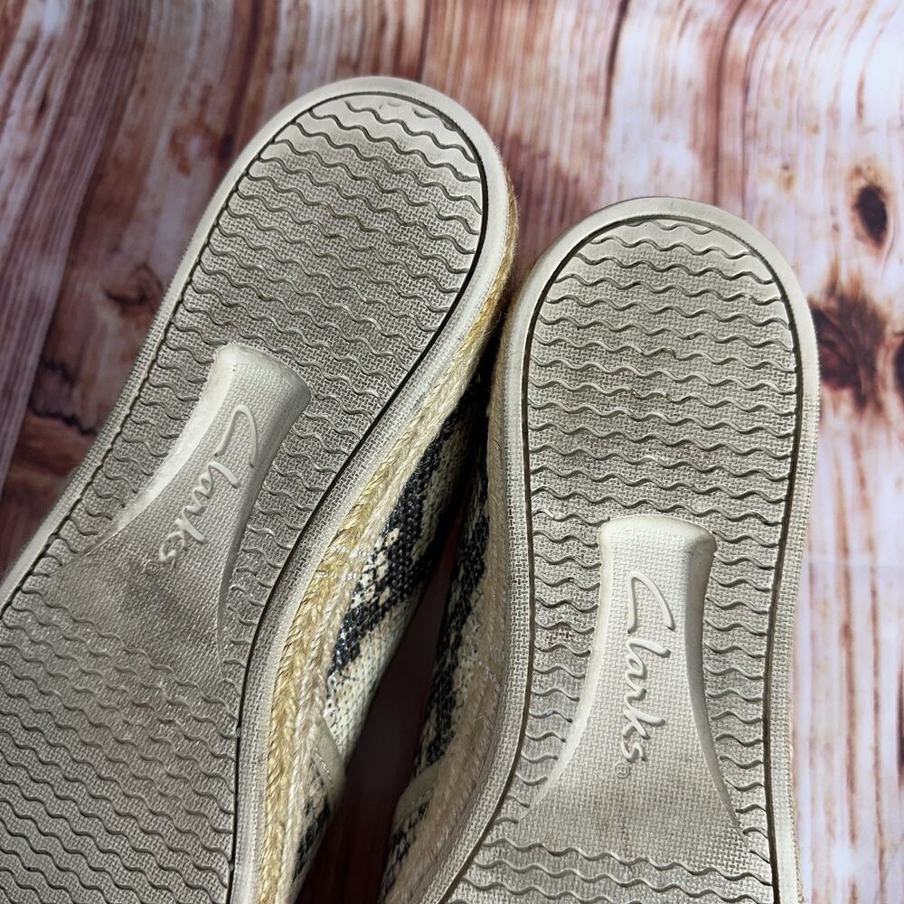 Clarks AZELLA MAJOR Womens Size 9.5 M Snakeskin Espadrille Loafers Flats Shoes - Picture 9 of 10